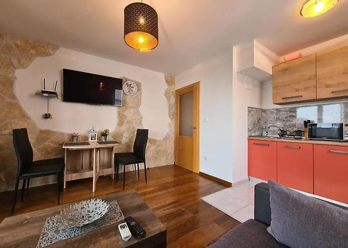 Downtown Bepi * Abbázia