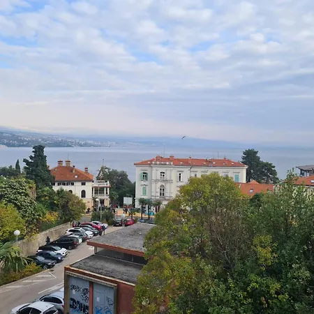 Διαμέρισμα Downtown Bepi