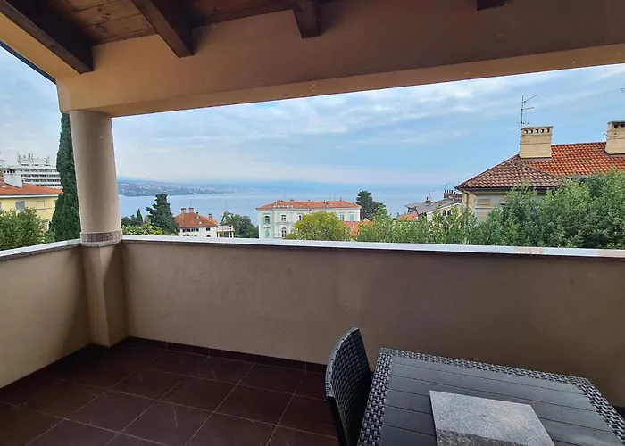 Apartment Downtown Bepi Opatija